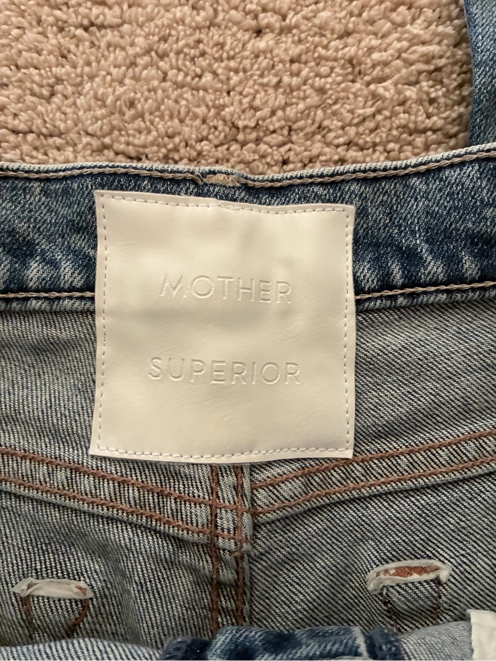 Like new MOTHER The Doozy jeans 🔥 - Picture 6 of 10